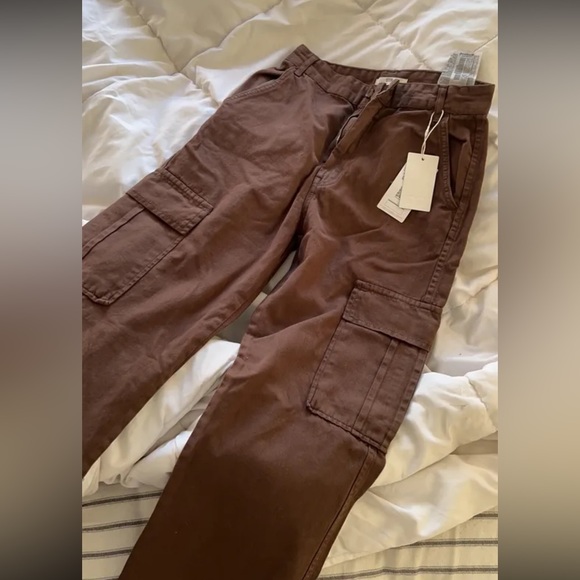 High waisted Stradivarius cargo pants - Picture 15 of 15
